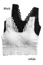 Load image into Gallery viewer, Padded Lace Bralette - PLUS SIZE (4 Colours)