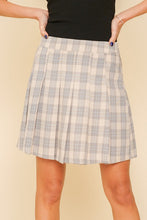 Load image into Gallery viewer, Check Pleated Skirt