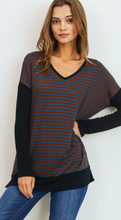 Load image into Gallery viewer, V-Neck LS Stripe Long Top