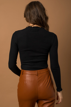Load image into Gallery viewer, LS Lettuce Hem Sweater (4 Colours)