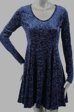 Load image into Gallery viewer, Velvet Imprinted Dress