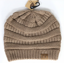 Load image into Gallery viewer, Chunky Knit CC Beanie