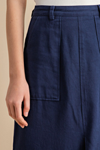 Load image into Gallery viewer, A-Line Front Slit &amp; Pocket Skirt