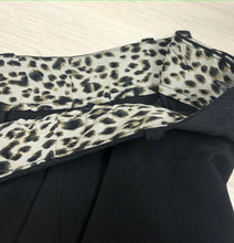 Load image into Gallery viewer, Inner Waist Leopard Print Black Trousers